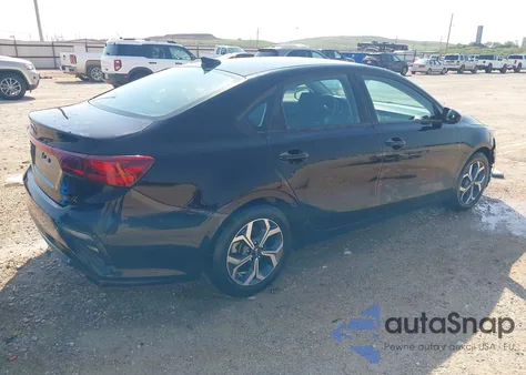 2021 Kia Forte Fe/Lxs из США, поврежденный, VIN 3KPF24AD2ME376029